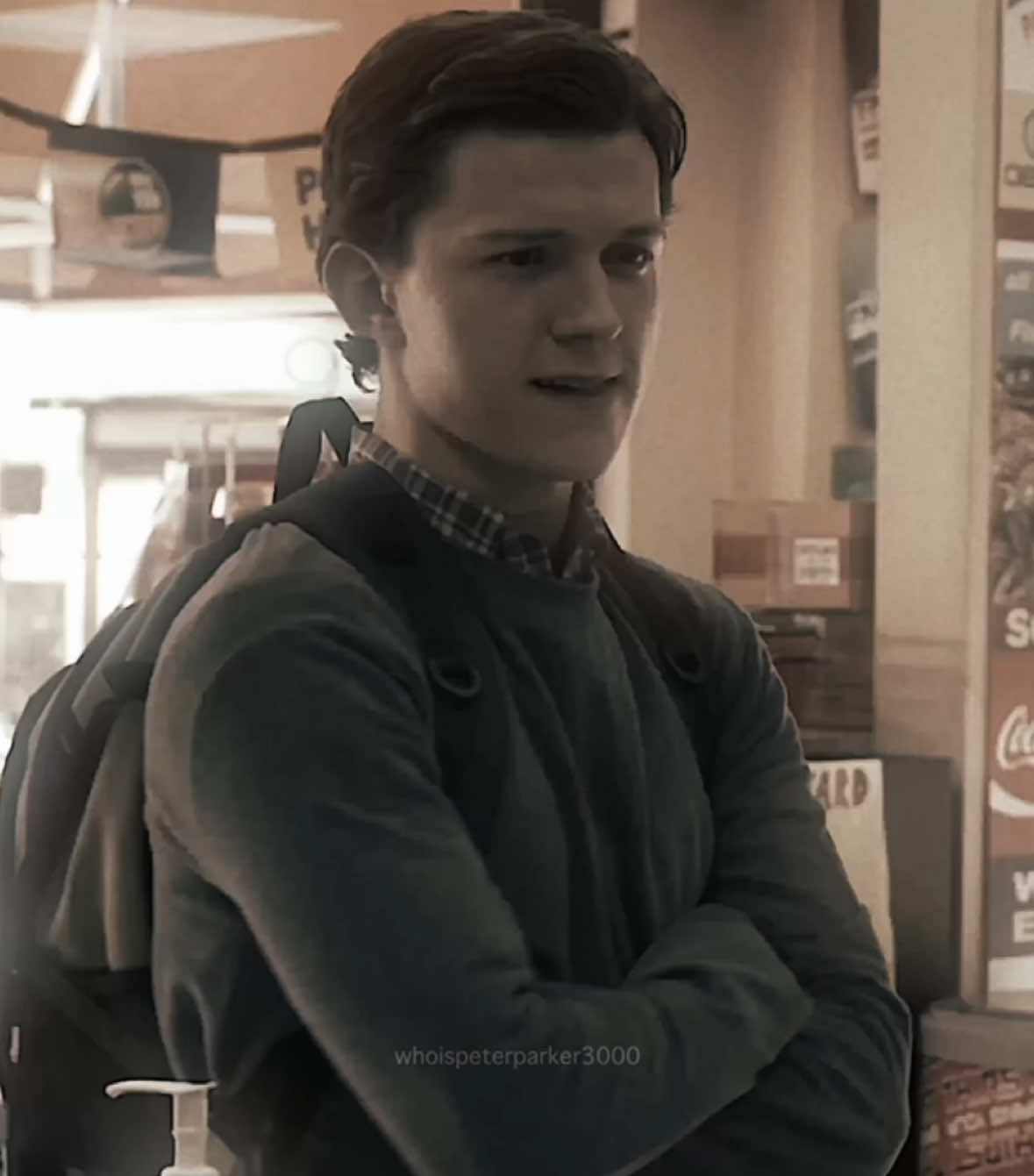 need myself a peter parker to get through high school #peterparker #tomholland #peterparkeredit #mcu #marvel #velocityedit audio jeansaudio scenes aeunqiascenes