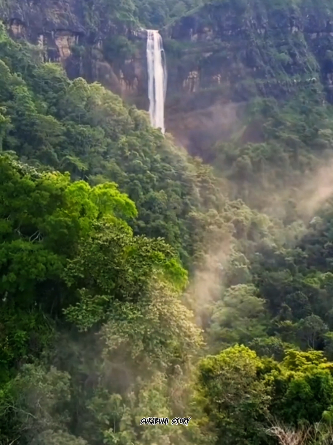 Sukabumi well Ken barudak🔥🔥 #sukabumistory #vibessukabumi #kabupatensukabumi #jawabarat  @pesonajawabarat_11 🙌🙏🙇  video source : -kiatjalanjalan -ali_vikri