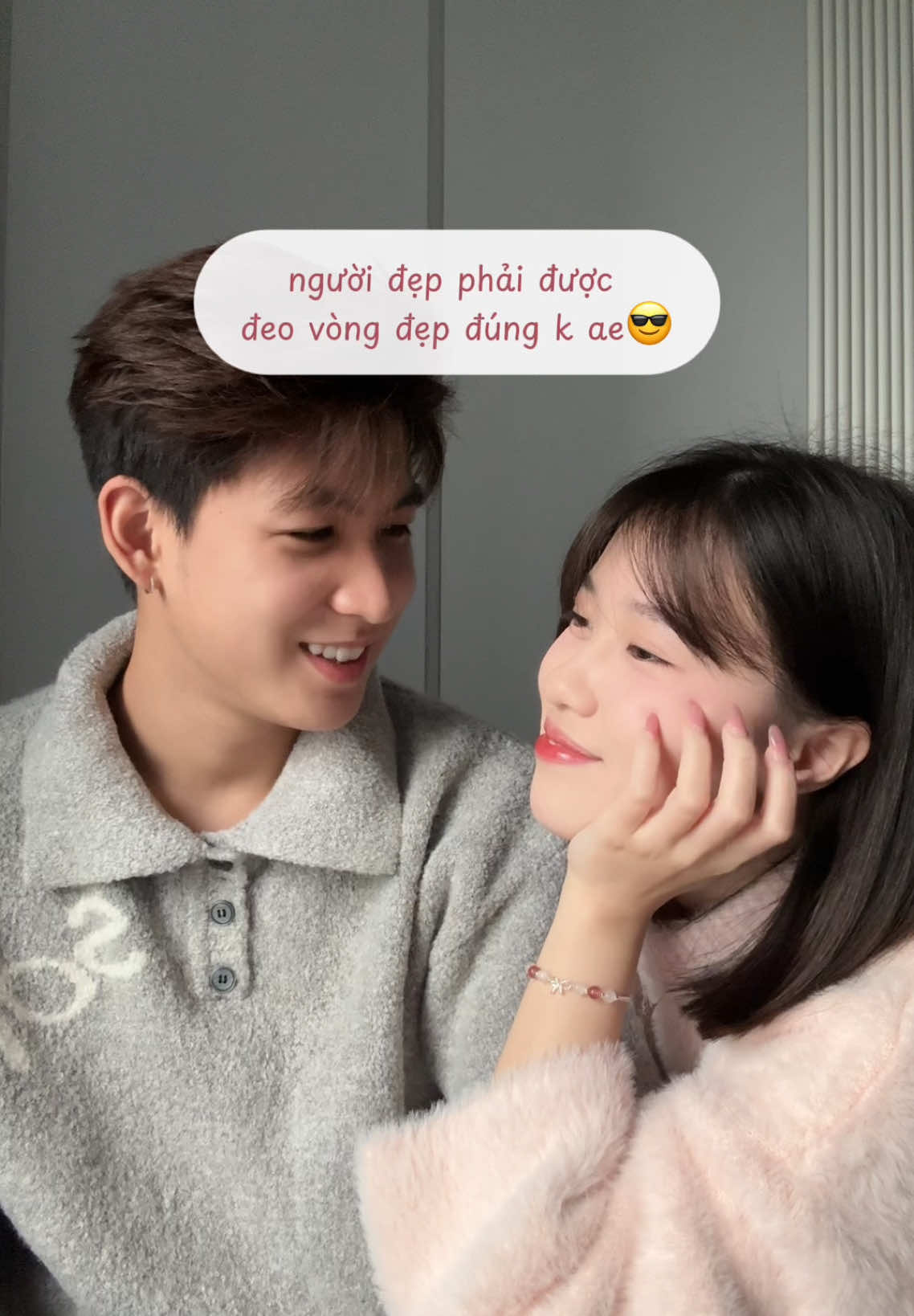 Trông cổ vui cứ đáng yêu kiểu gì #changhiu #couple #fyp #xuhuong #liugems #lactaybac @Liugems Official 