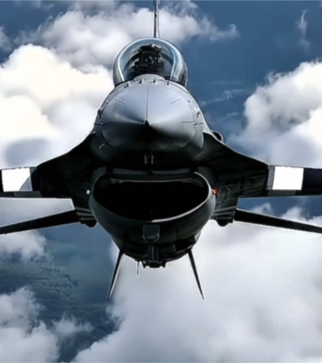 High quality F16 edit #f16#military #aviation #planes #fighterjet#bird#sky#clouds#vfr#usaf 