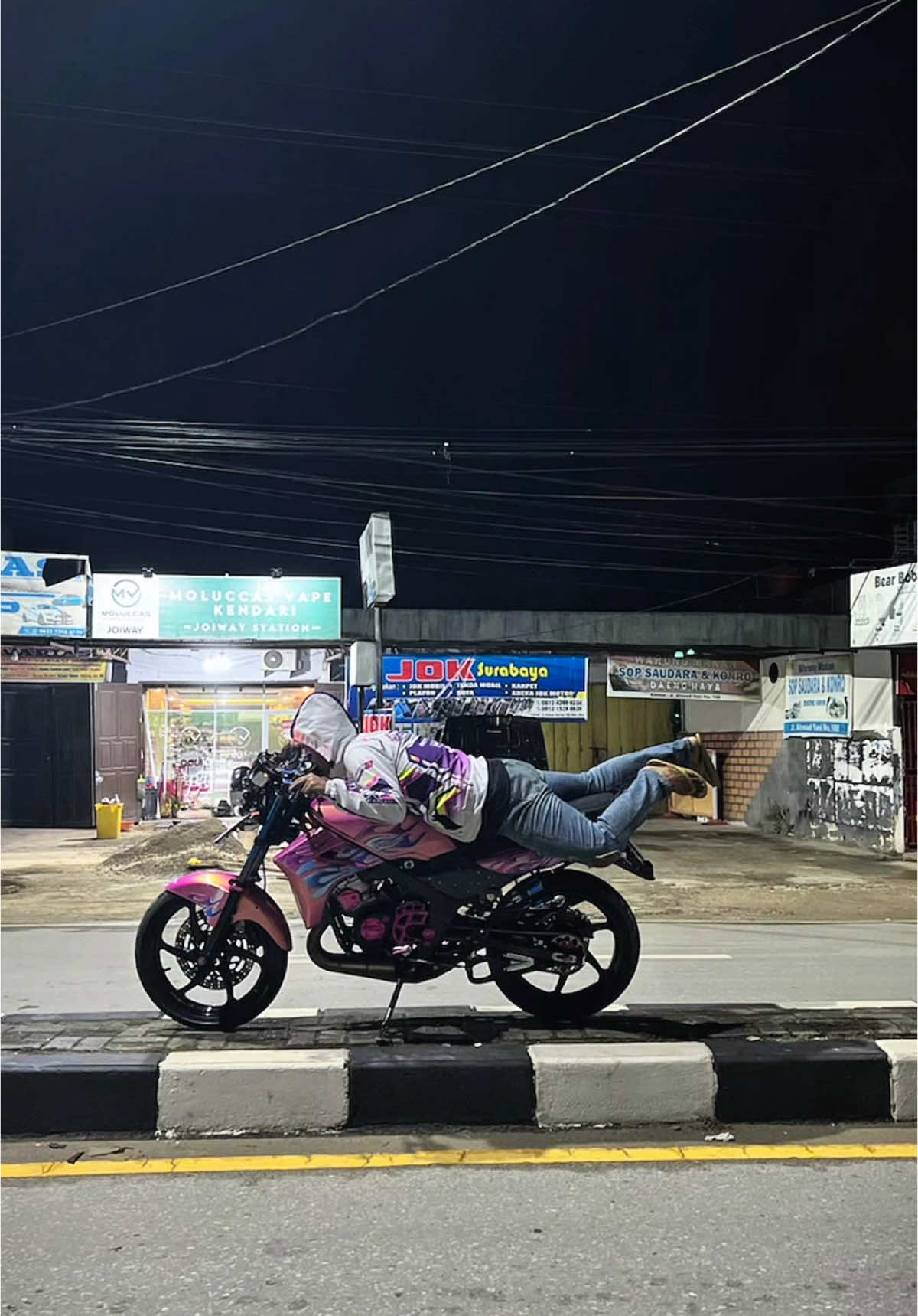 Sudahi galau mu, mari speeding bersamaku 🤣🪓🔥🧨 #kendari #bypassraceway #ninja #kawasakininja 