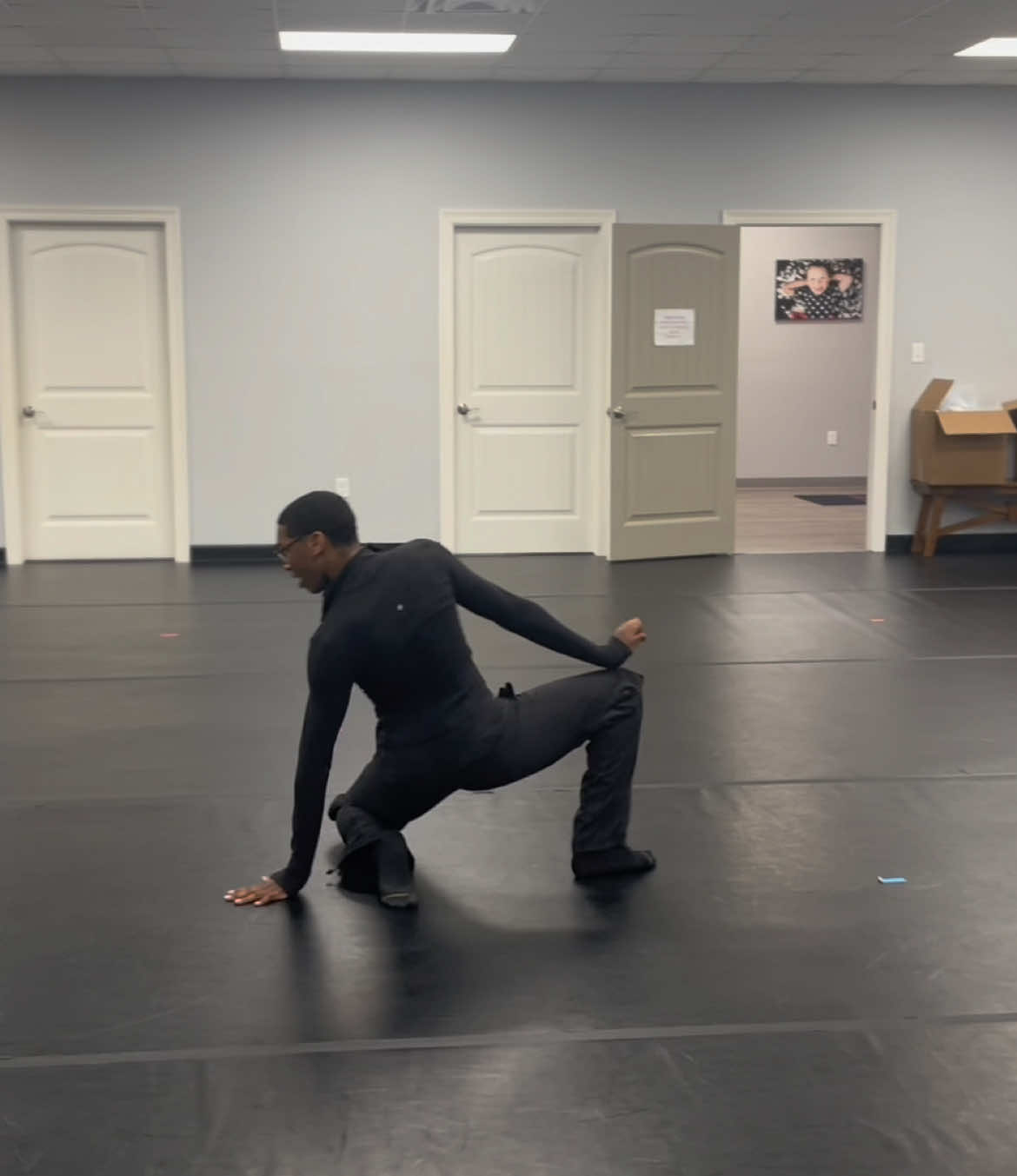 Enjoy this fun combo from a jazz pop up class !! ;) ✨ #theatrekid #musicaltheatredance  #jazzcombo 