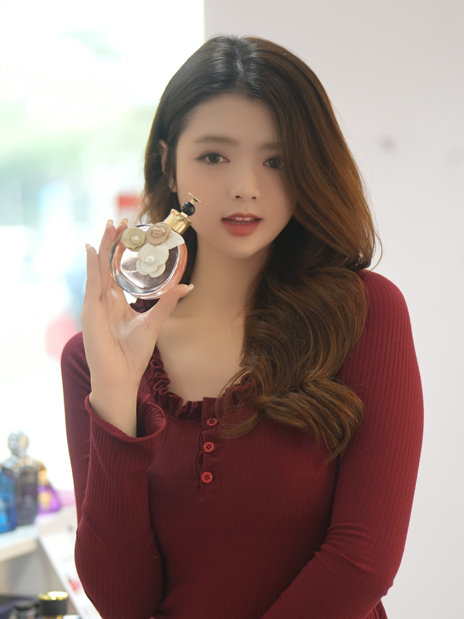 Very sexy - Một sự lựa chọn không thể hoàn hảo hơn dành cho các nàng #nuochoa #nuochoachinhhang #goodcharme #xuhuong #nuochoanu #charmeperfume