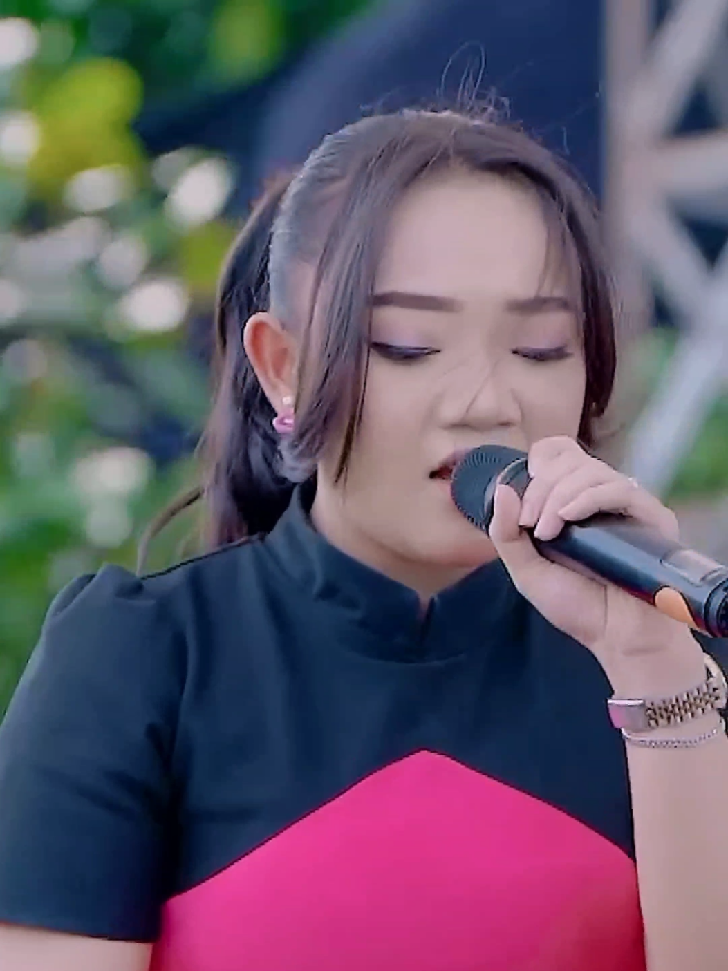 #arnetajulia #cintadanairmata #mahesamusic 