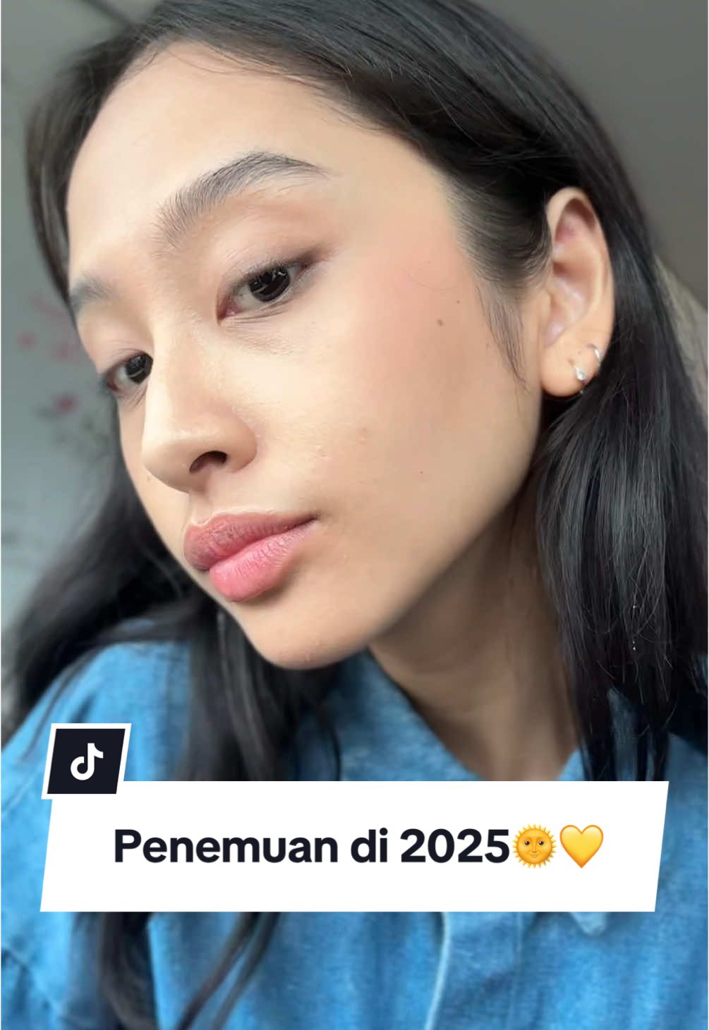 Nemu Sunscreen yang bikin adem🌞🥰 Cobain juga deh si Collagen Water Sunscreen, produknya di keranjang kuning!😚 #Hanasui #LebihCerahGakBikinGerah 