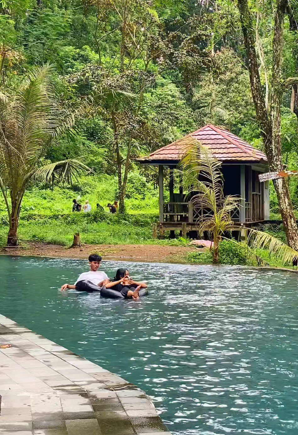 Salah satu wisata favorit di narmada lombok barat. #lomboktraveler_ #lombok #fyp #serunyaliburan #wonderfulindonesia  📍wisata alam aiknyet, buwun sejati, narmada, lombok barat.