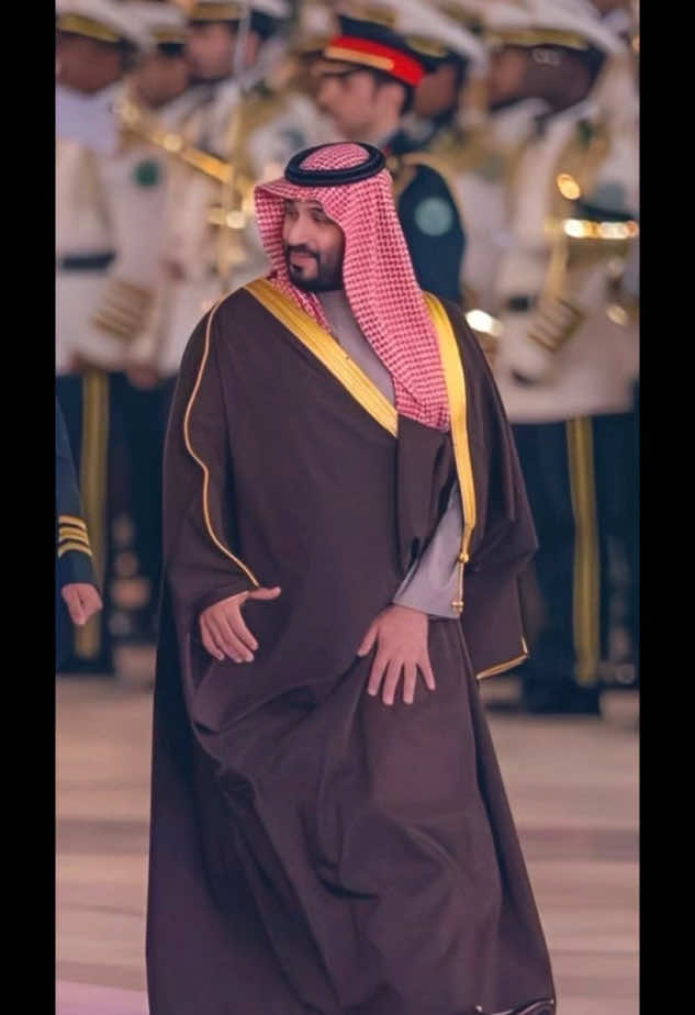 ‏⁧‫#محمد_بن_سلمان_حبيب_شعبه‬⁩ ‏هذا زعيم الشرق الأوسط ب أختصار