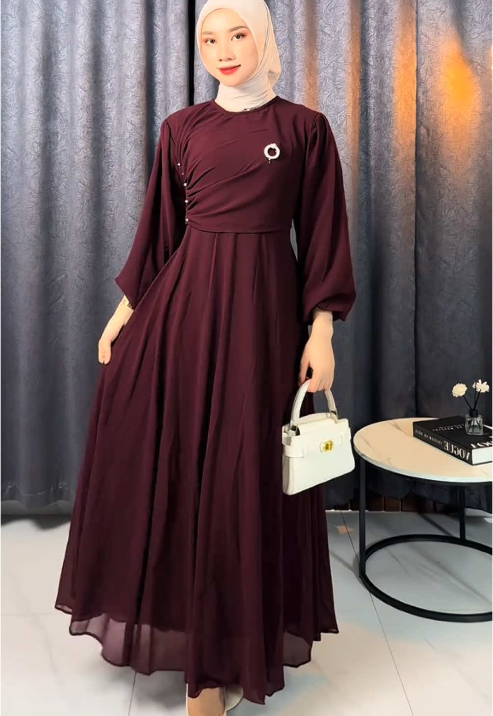 #dress #dresskondangan #bajuwanita #gamis #gamiskondangan #bajukondangan #dresscantik #gaun #dresspesta #gamispesta #rekomendasioutfit #outfitkondangan #kondangan #OOTD #fyp 