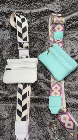 I LOVE these crossbody wallet straps! 😍 #crossbody #wallets #phoneclip #outings #accessories #girls #travel #cute #designs #deals #lovethis #womensaccessories #fashion #onthego #festivalfashion 