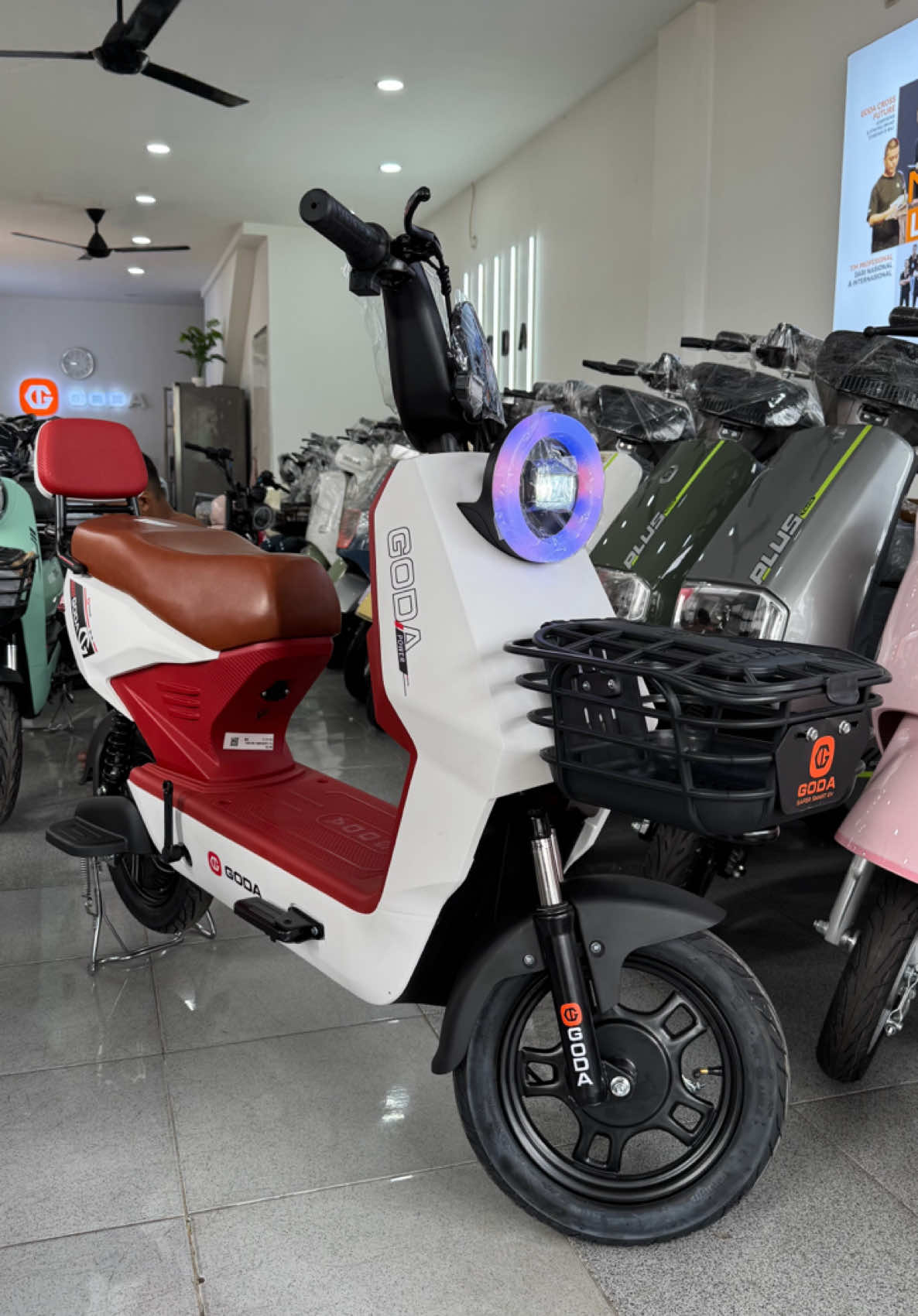 GODA GD-120 NEW CYBER TIPE SEPEDA LISTRIK TERBARU DARI GODA