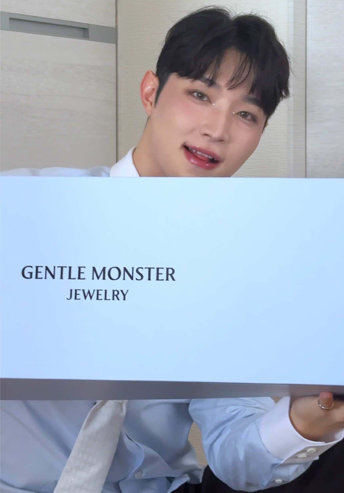 I am a boy magician ꒰ঌ♡໒꒱ #gentlemonster #gentlemonsterjewelry  @gentlemonster 