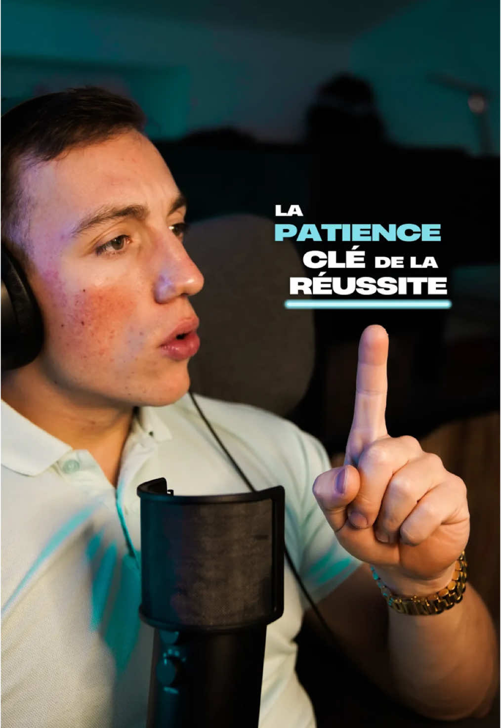 Patience = succès 🔑 En trading, la patience fait toute la différence. Ne te précipite pas à prendre une position, attends que la structure du marché confirme ton analyse. Trop souvent, l’impatience mène à des erreurs et à des pertes inutiles. #trading #tradingtips #tradingstrategy #patience