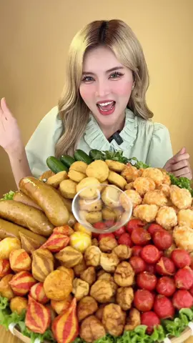 Mukbang mẹt cá viên chiên siêu to khổng lồ cùng Tóc Vàng nha bạn ơi!  #tocvanghoe #mukbang #VIFON #TuongOtVIFON #ancungtiktok #xuhuong #OtTuoiThienNhien #ViCayTuNhien 