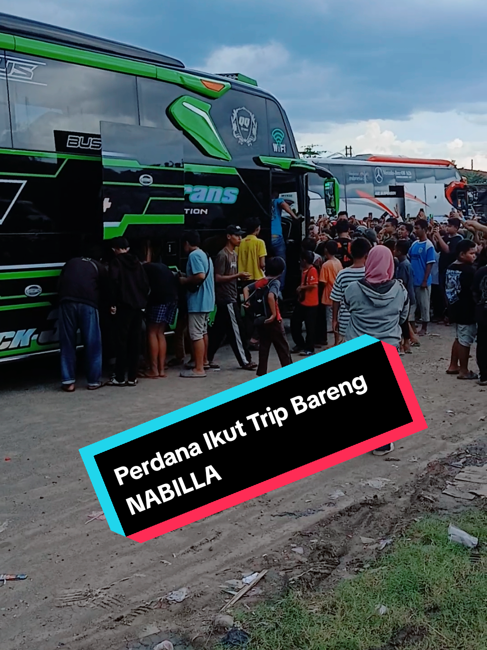 Perdana ARF TECH ikut longtrip bareng NABILLA x Bos Kecil x Kharisma Trip tujuan Madiun #busmania #viraltiktok #fyp #mobilbasuri #trendsembilan #9corongbasuri #trend9 