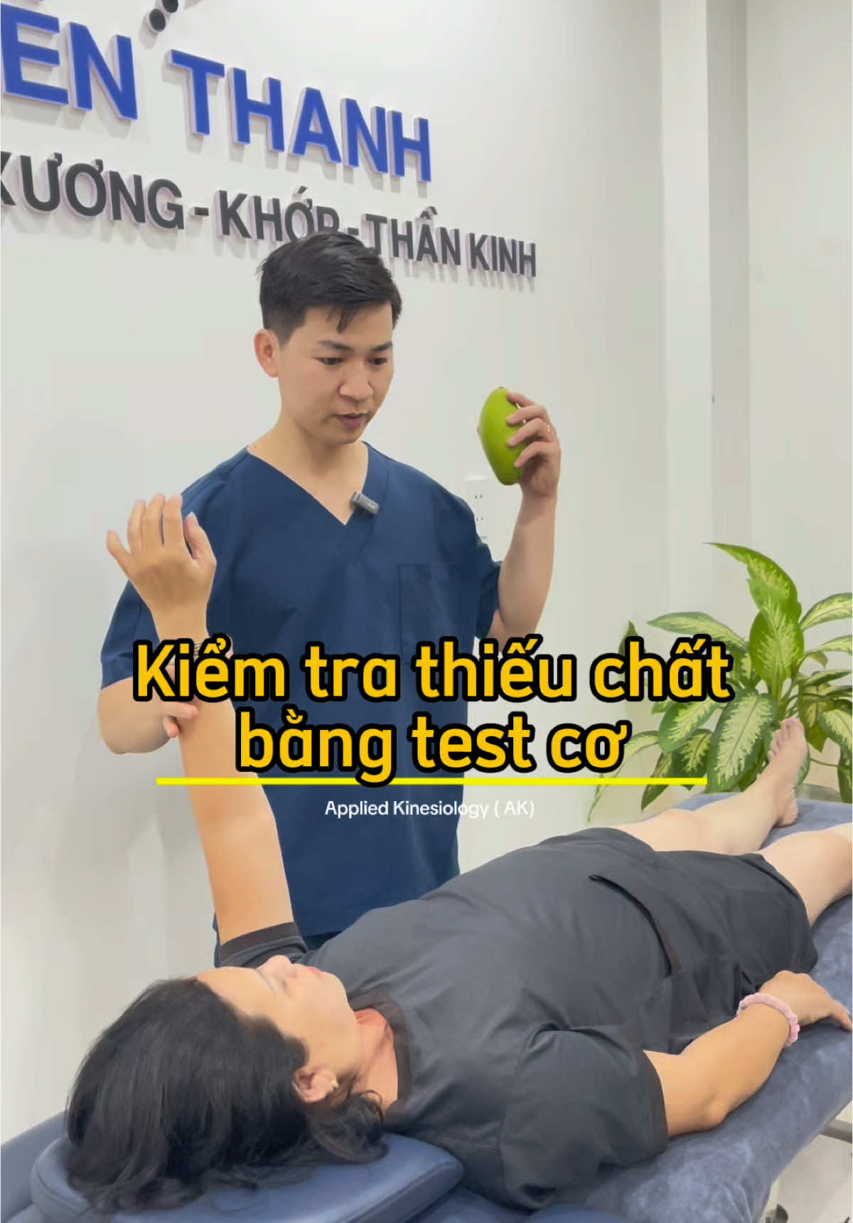 Kiểm tra thiếu chất thông qua chính phản ứng của cơ thể #appliedkinesiology #vật_lý_trị_liệu #bslamtrilieu 