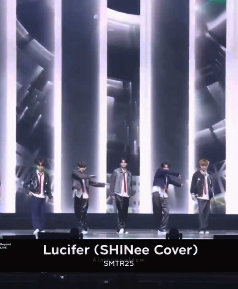 SMTR25 - 'Lucifer' by SHINEE  #smtr25 #sm #smtown #smtown_live #shinee #lucifer #fyp #smtownconcert 