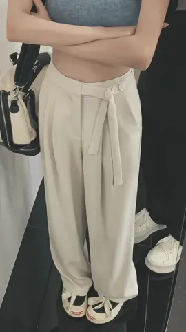 New korean trendy side design fashionable  high waist trouser for ladies casual attire Womenswear Bottom Only ₱179.00! #highwaisttrousers #fashionabletrouser #trouserforwomen #trendypants #koreantrousers #sidedesigntrousers 