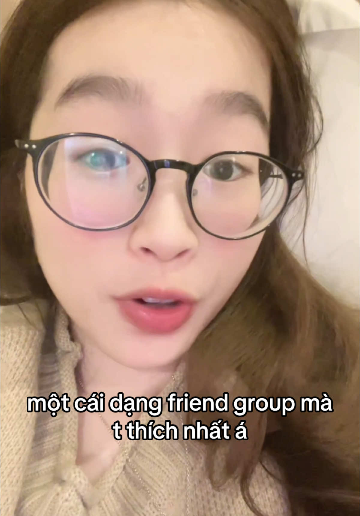 and thats how i met ur aunties #fyp #xh #j4f #jokes #banbe #banthan #bff #bestie #daihoc #neu #sinhvien #cap3 #bancungban #crush #redflag #nyc #trending #xuhuong 