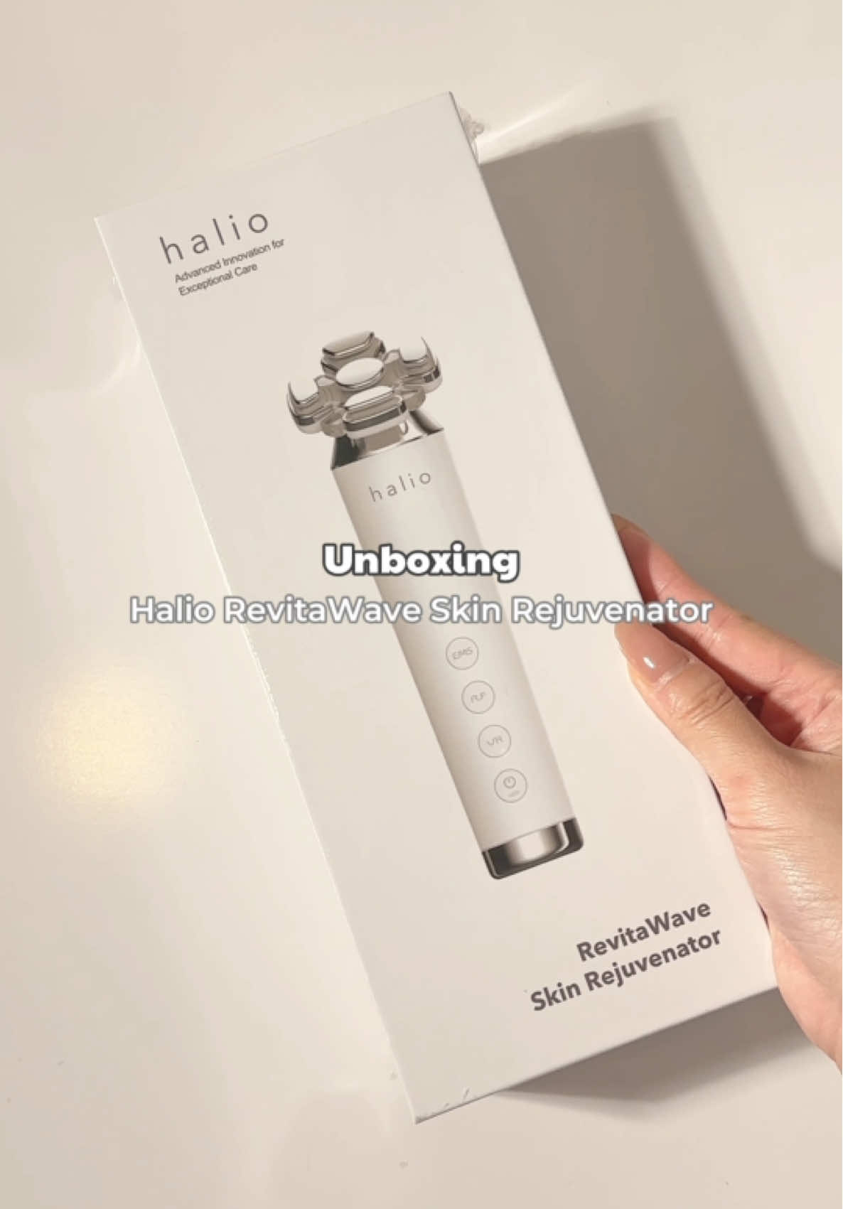 Unboxing with me✨Halio RevitaWave Skin Rejuvenator✨#unboxing #asmr #BeautyTok #reviewlamdep #ugccreator #halio #lixibox @Lixibox.Official 