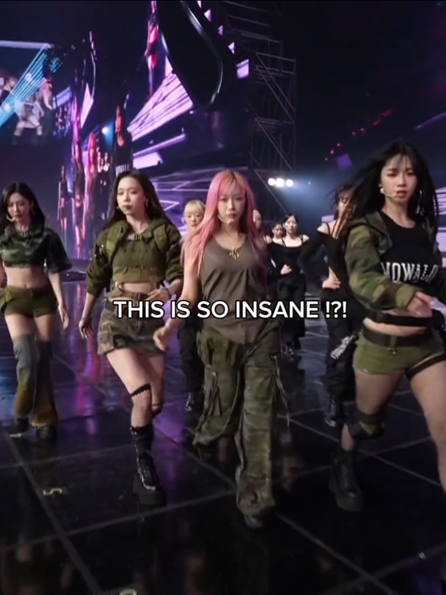 AESPA DOING CATWALK ON SMTOWN CONCERT 🔥 #aespa #에스파 #aespa_official #smtown #kpopfyp #xuhuong #karina #giselle #winter #ningning #viral #kpop #kpopfypシ #tbt #xyzbca 