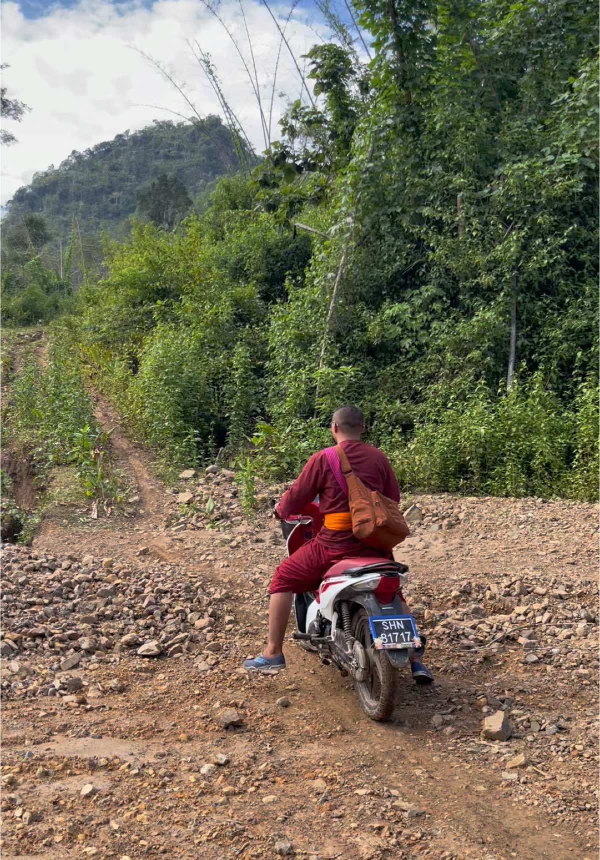 ႁိုင်တၢၼ်ႇလႂ်​​တေမွင်းပႆႉပီႈယူႇၼႆႁိုဝ် ?#fypシ 