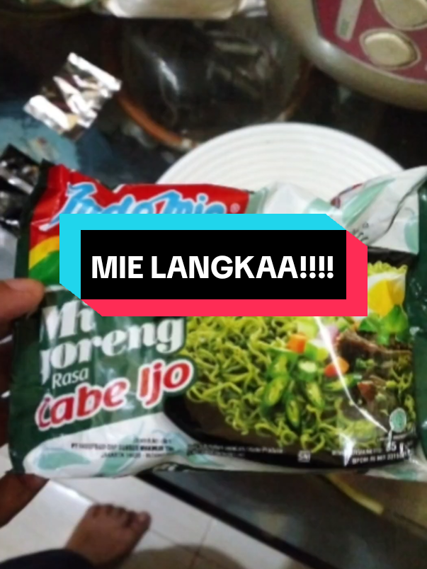 yang mau buruan co dikeranjang kuning karena stoknya terbatassssssss😍☝️☝️ #fypage #murah #info #indomie #cabeijo #virallll #cuantiktok #affiliatemarketing #jajanantiktok #support #tahunbaru 