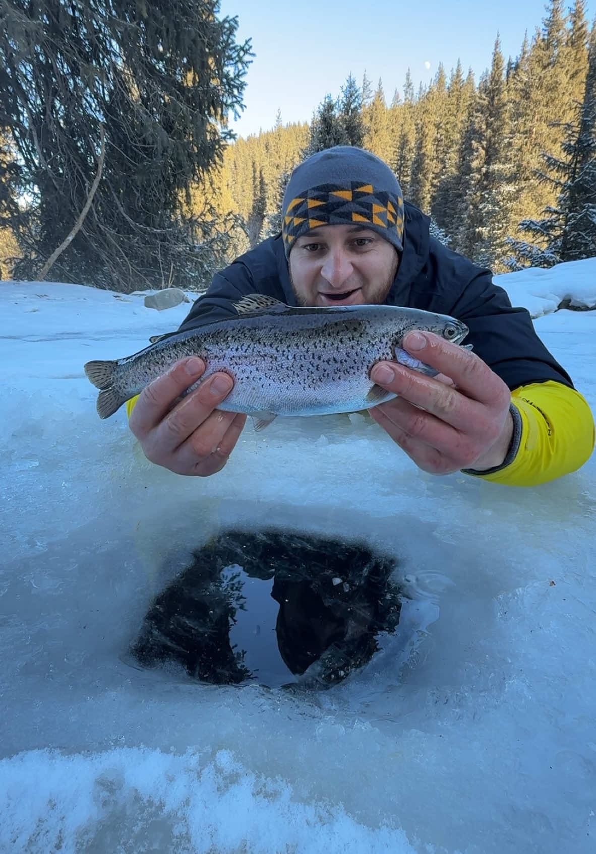 winter fishing😍🔥