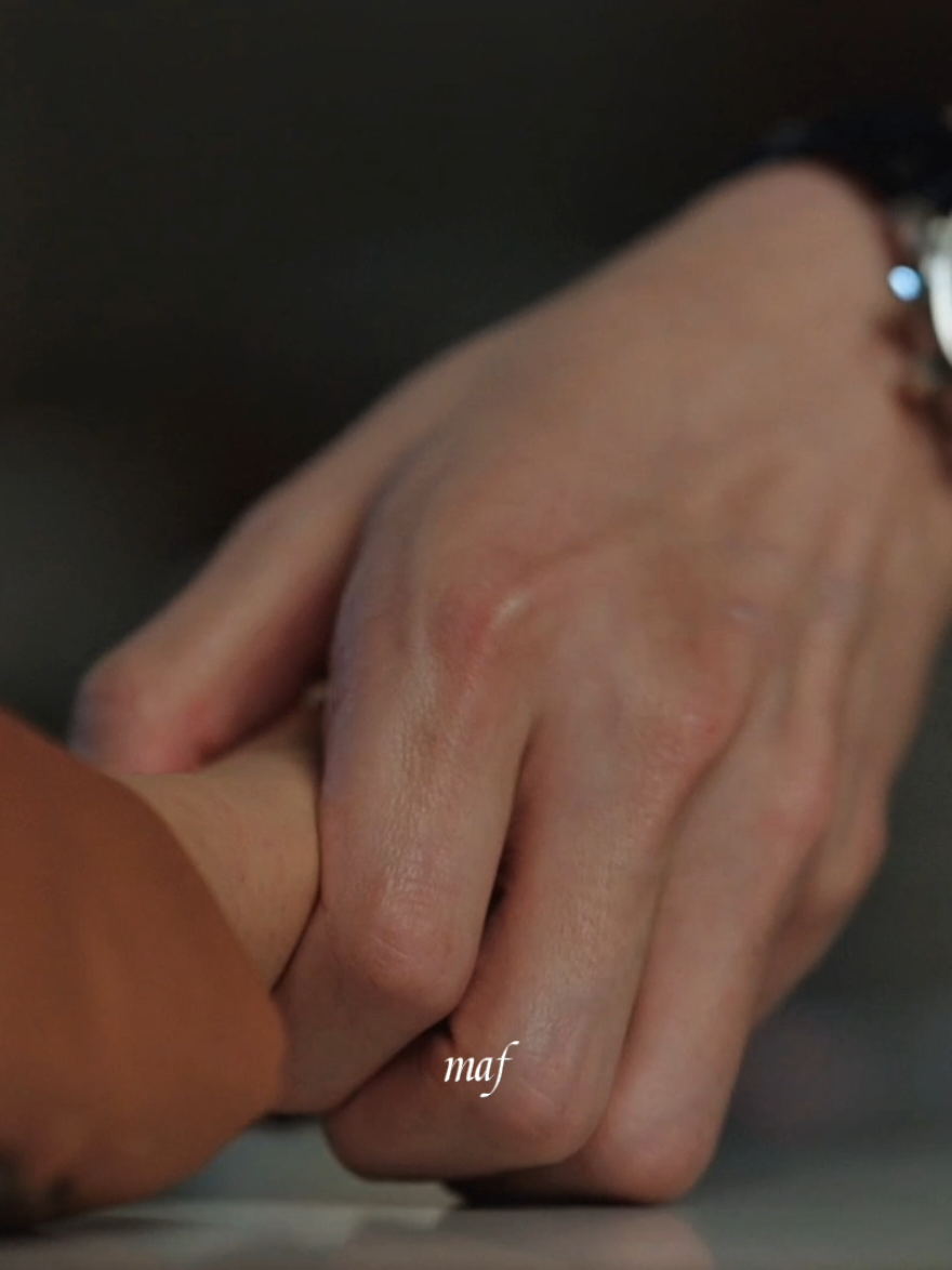 ok just screams 🫨👀🛐 his eyes his hands his lips🥵 #lovescout #leejoonhyuk #leejunhyuk #ซีรีย์เกาหลี #kdrama #มนุษย์คลั่งรัก #maf1996 #fypシ #kactor #อีจุนฮยอก #lovescout 