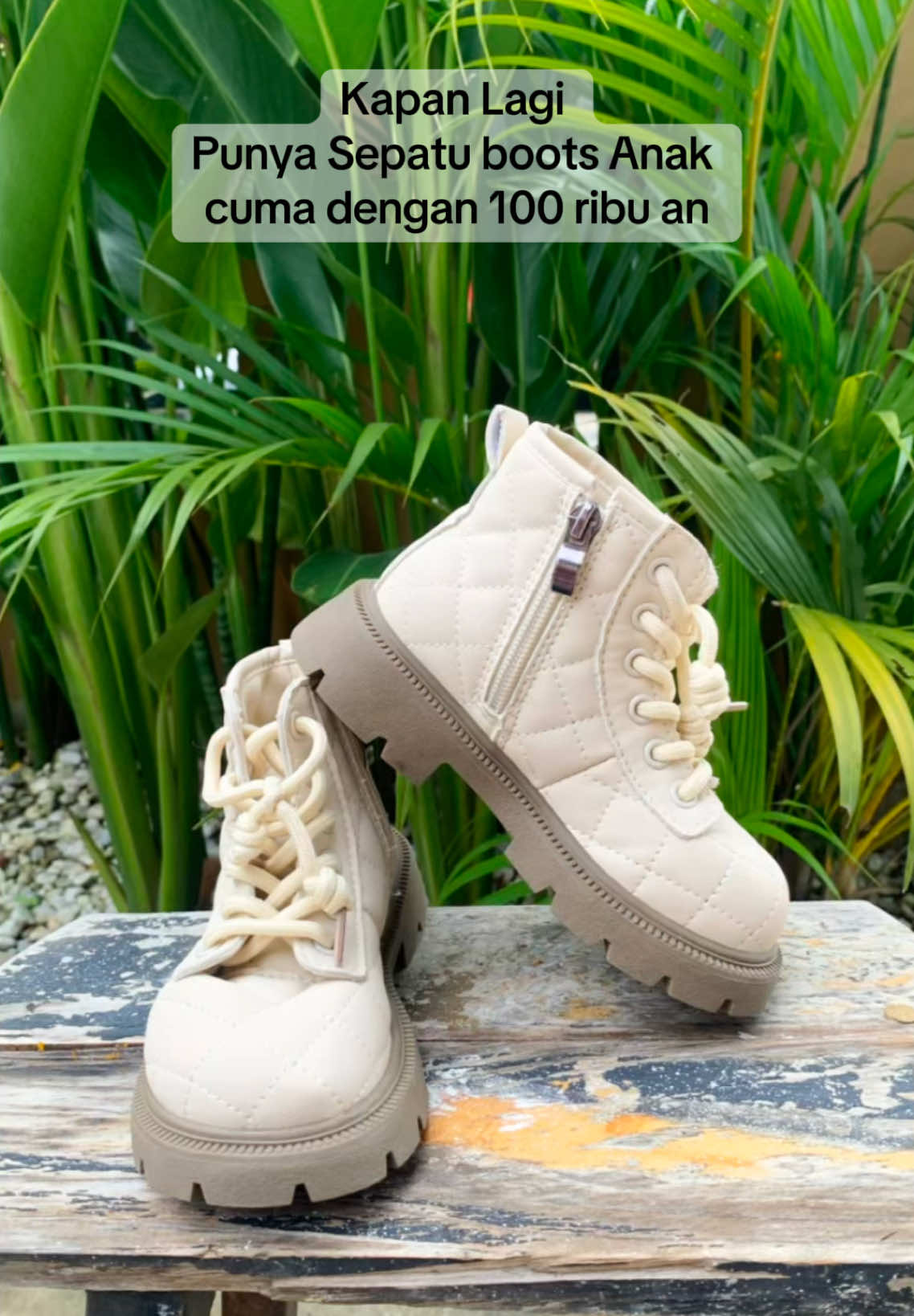 Sepatu boots Anak perempuan hanya 100 ribuan🤩  #sepatubootsanak #sepatu #sepatuanakcewek ##sepatuanakviral #sepatuanakkekinian #fyp #viral #masukberandafyp 