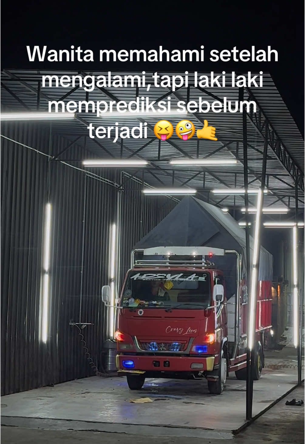 Aww🤪 #cuciankonten #fypシ #4upage #truckkonten #trukmodifikasi 