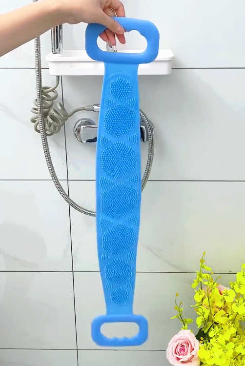 #硅胶洗澡巾 #Silicone shower towel #洗澡巾 #washcloth #洗澡神器 #Bathing artifact  This silicone bath towel is so easy to use. It feels comfortable to scrub and doesn't harm the skin. It can massage and clean at the same time. In the future, you won't need anyone to scrub and can handle it alone. #硅胶搓澡巾 #搓澡巾 #bath sponge #Silicone bath towel #居家好物 #tiktok 