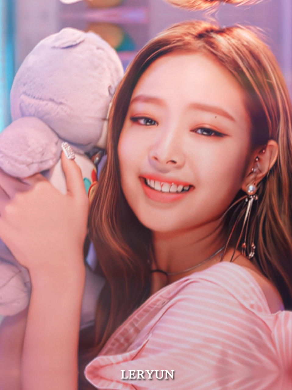 another jugg edit..... this is so simple yet made my shit crash 282727272 times... anyway uhm never editing im 18fps ever again || this cc is my numb love cc  [ #leryun #jennie #blackpink #trend #edit ]