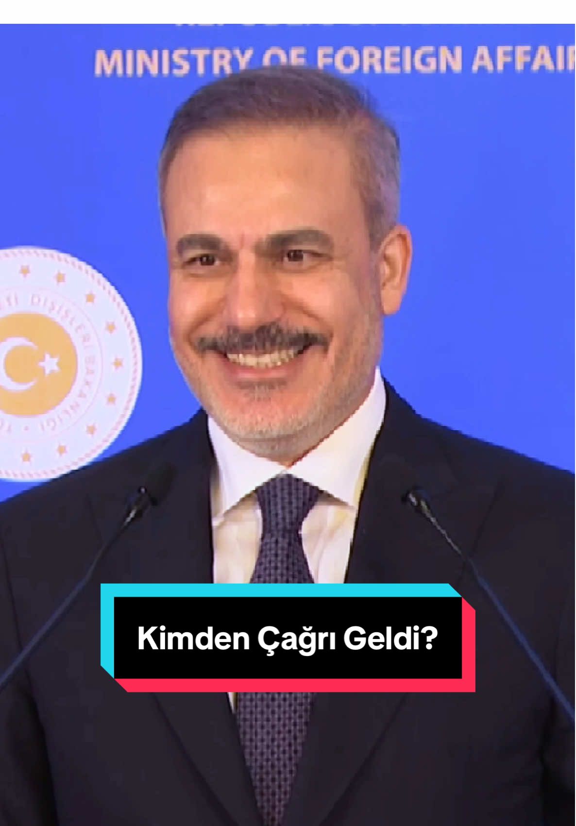 Kimden çağrı geldi? 😂 #hakanfidan 