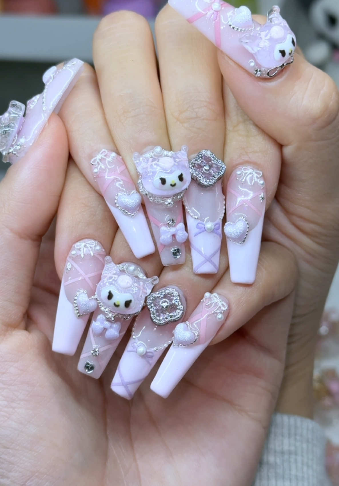 kuromi balletcore nails 💜 loving this color combo 🥰 products: @junie rawraw rose quartz rs23  #sanrionails #pressonnails #cutenails #kuromi #nailtutorial 