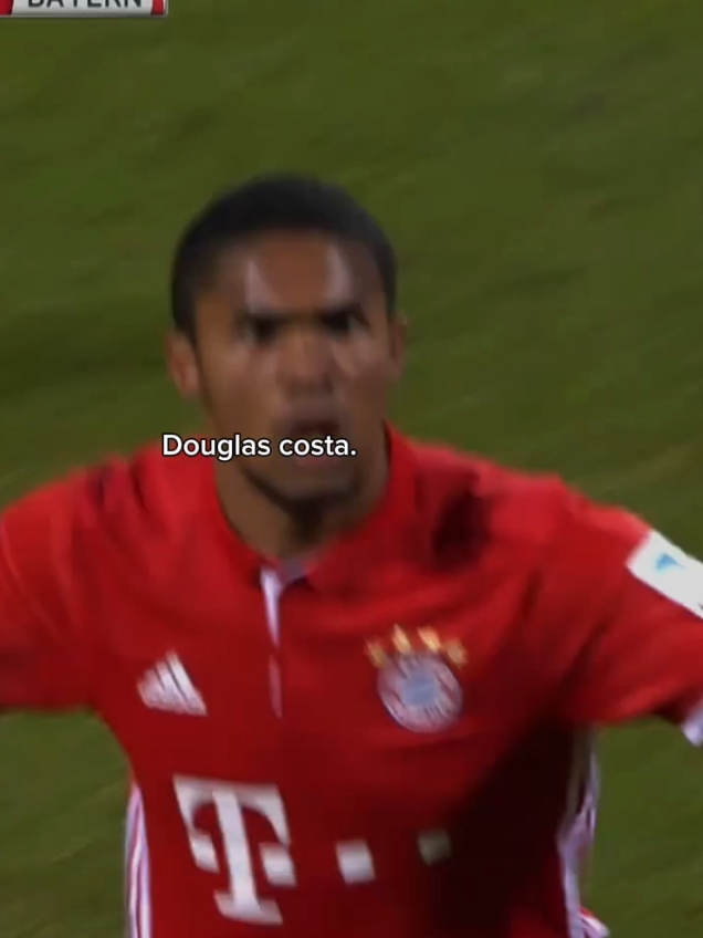 Douglas costa prime is so cold 🥶  #douglascosta #costa #brazil🇧🇷 #juventus #bayern #bayernmunich #دوغلاس_كوستا #دوجلاس_كوستا #يوفنتوس #بايرن_ميونخ 