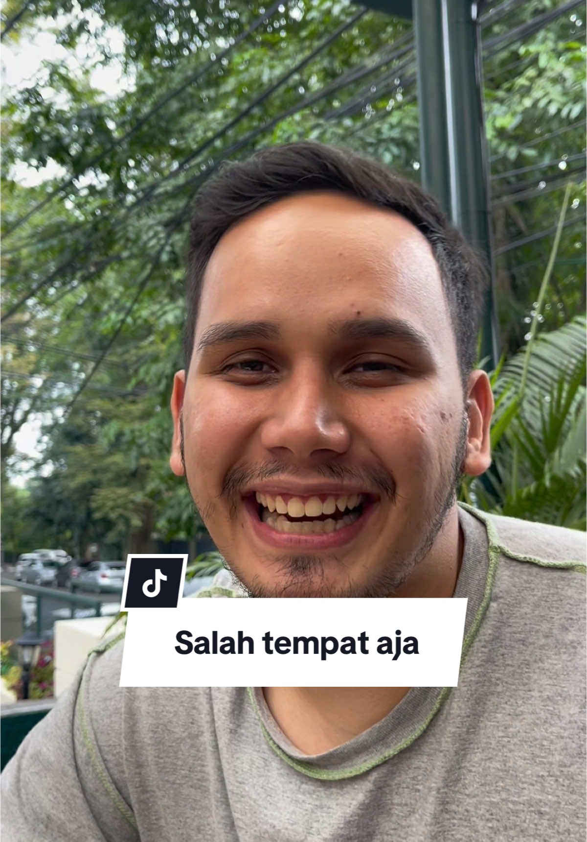 Tulus mu salah tempat sayang #tulus #salahtempat #fyp 