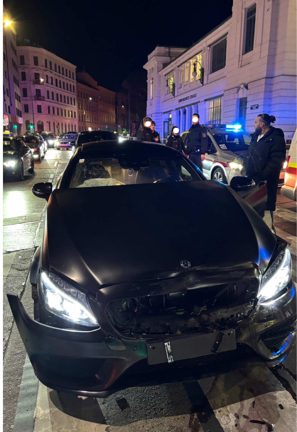 💔….                                                                       #mercedes #amg #benz #c63 #gürtel #wien #fyp #gürtelrunde #fürdich #unfall #carspotting #crash #goviral #bmwmotorsport 