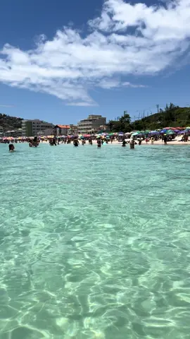 Hoje a prainha estava lotada 11/01/2025 #arraialdocabo #prainha #férias 