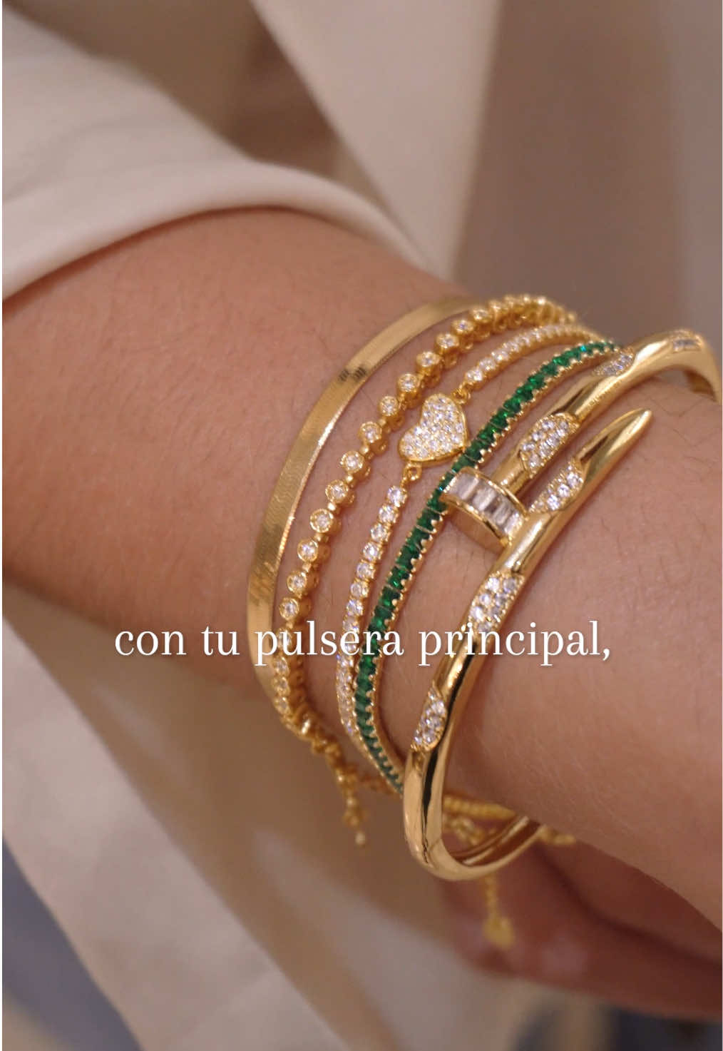 Sigue este truco para combinar pulseras como toda una experta ✨