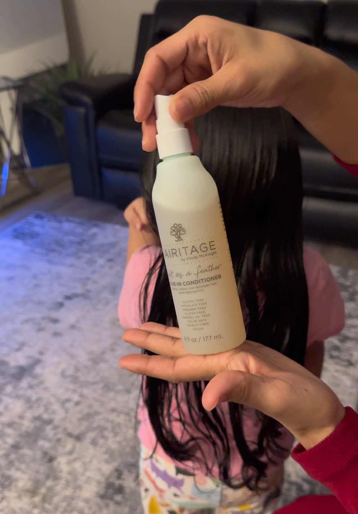 Les recomiendo este leave in conditioner para desenredar el cabello, funciona muy bien y tiene muy buenos ingredientes 🥰 @Hairitage by Mindy #hairproducts #haircare #leaveinconditioner #hairitagebymindy 