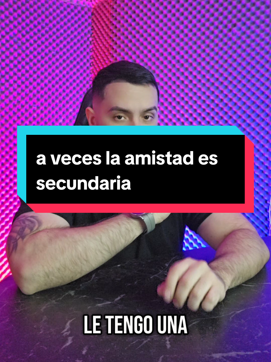💡 Reflexioná sobre tus prioridades: vos, tu desarrollo y tu familia primero. 🛤️ Las amistades son importantes, pero nunca descuides tus metas y proyectos por quienes no valoran igual. 💪✨ #Reflexión #Prioridades #Crecimiento #Metas #Amistad #Familia #Desarrollo #Propósito #Superación #motivación 