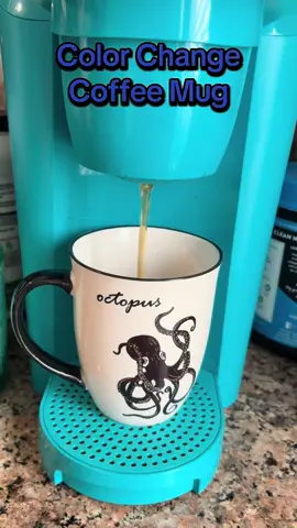 Enjoy your coffee with a color changing Mug #colorchangingcoffeemug #morningcoffee #relaxing 