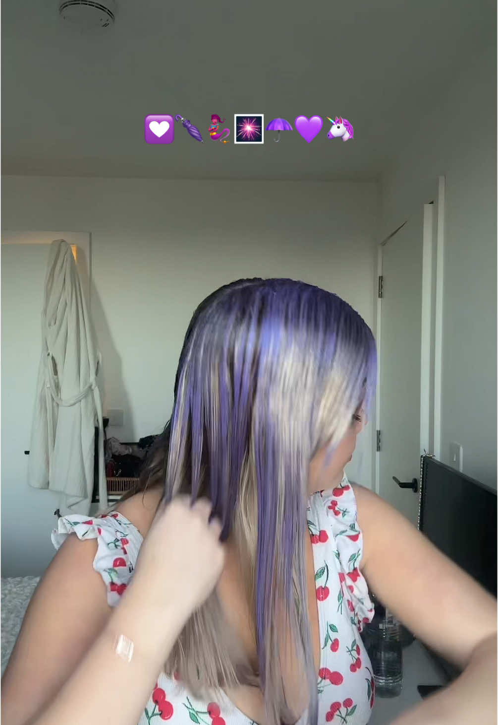 Such a fun mask!! Don’t worry I fixed the parts I missed afterwards #hairmask #purple #hair #hairwash #hairtok #haircare #girls #girlssupportgirls #girlythings 