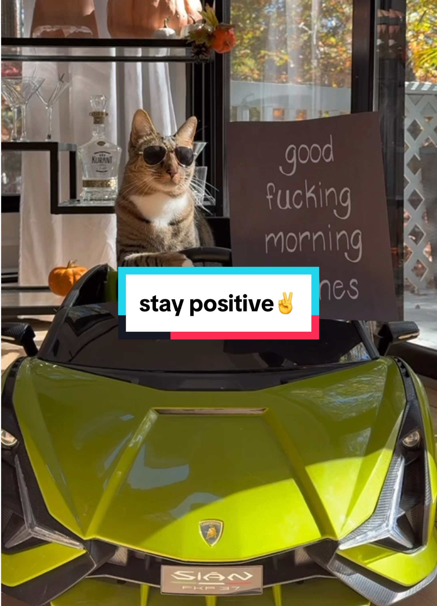 stay positive✌️