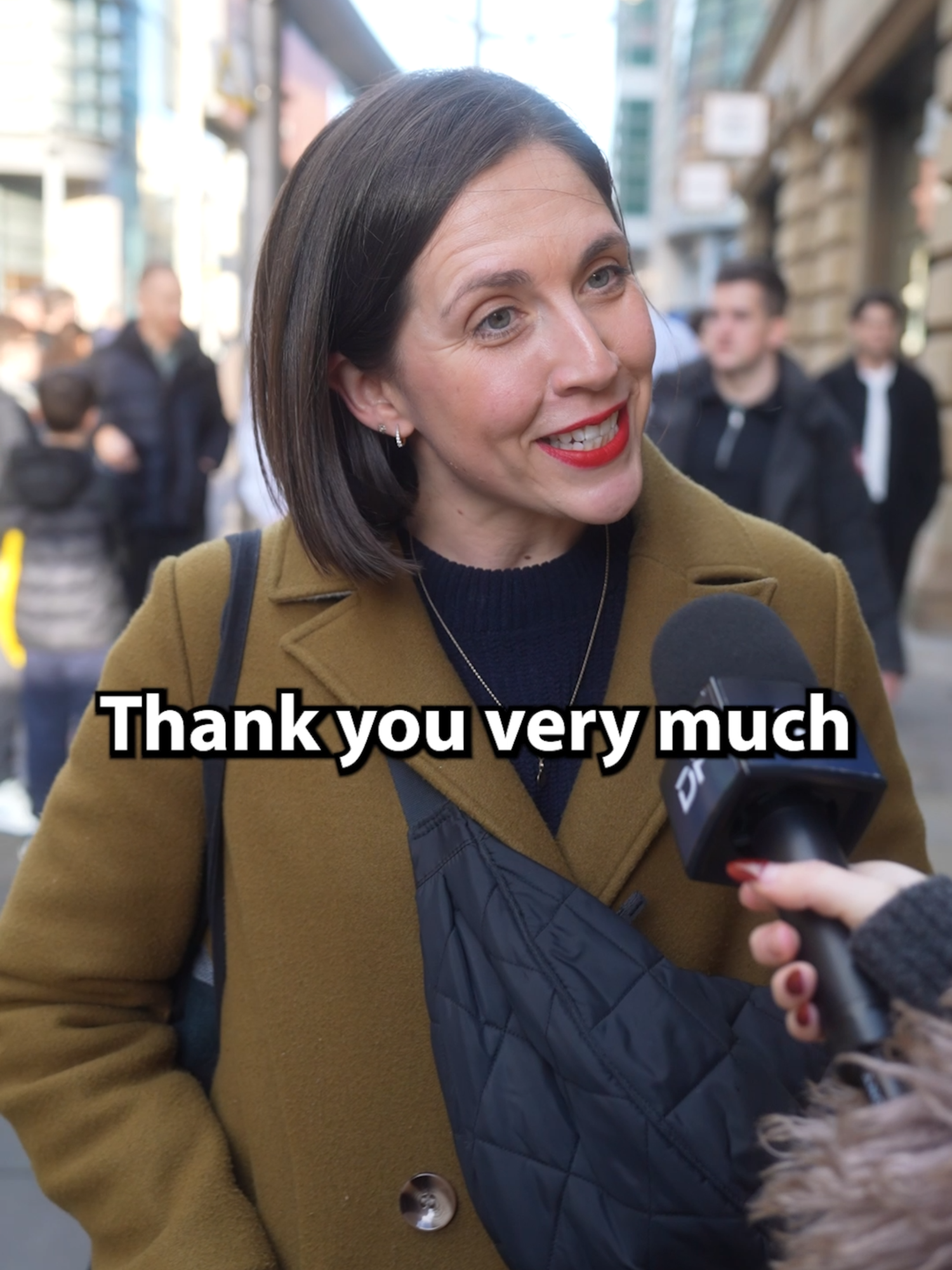 We love her sweet reaction to our sneakers! 🥰 #deflorance #streetinterview