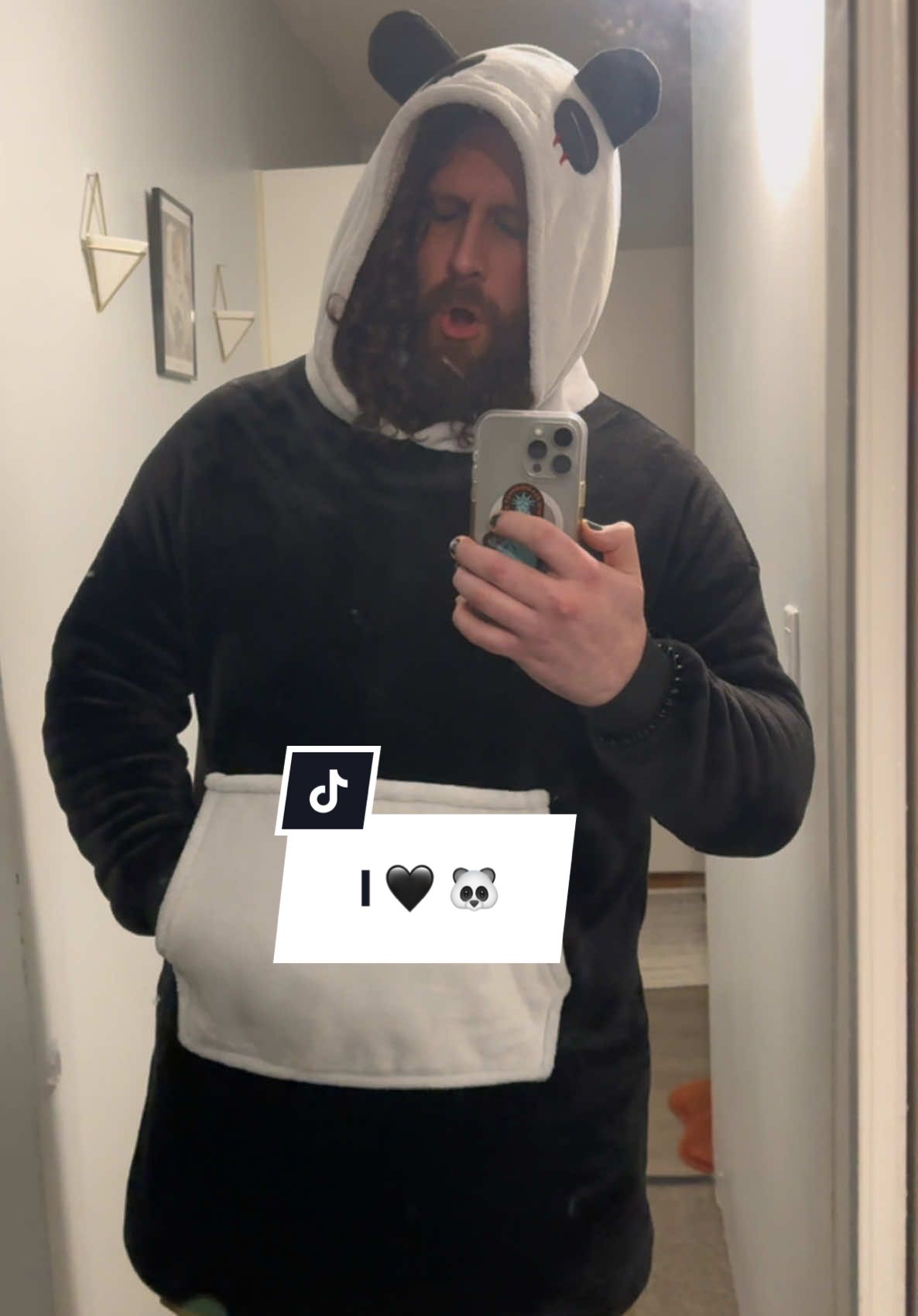 This hoodie is like a hug!! 🖤 #panda #comfy #hoodie #snacks #introvert #recharge #infj #jingle #bass #sing #singing #lazy #song #original #hoodies #relaxing 