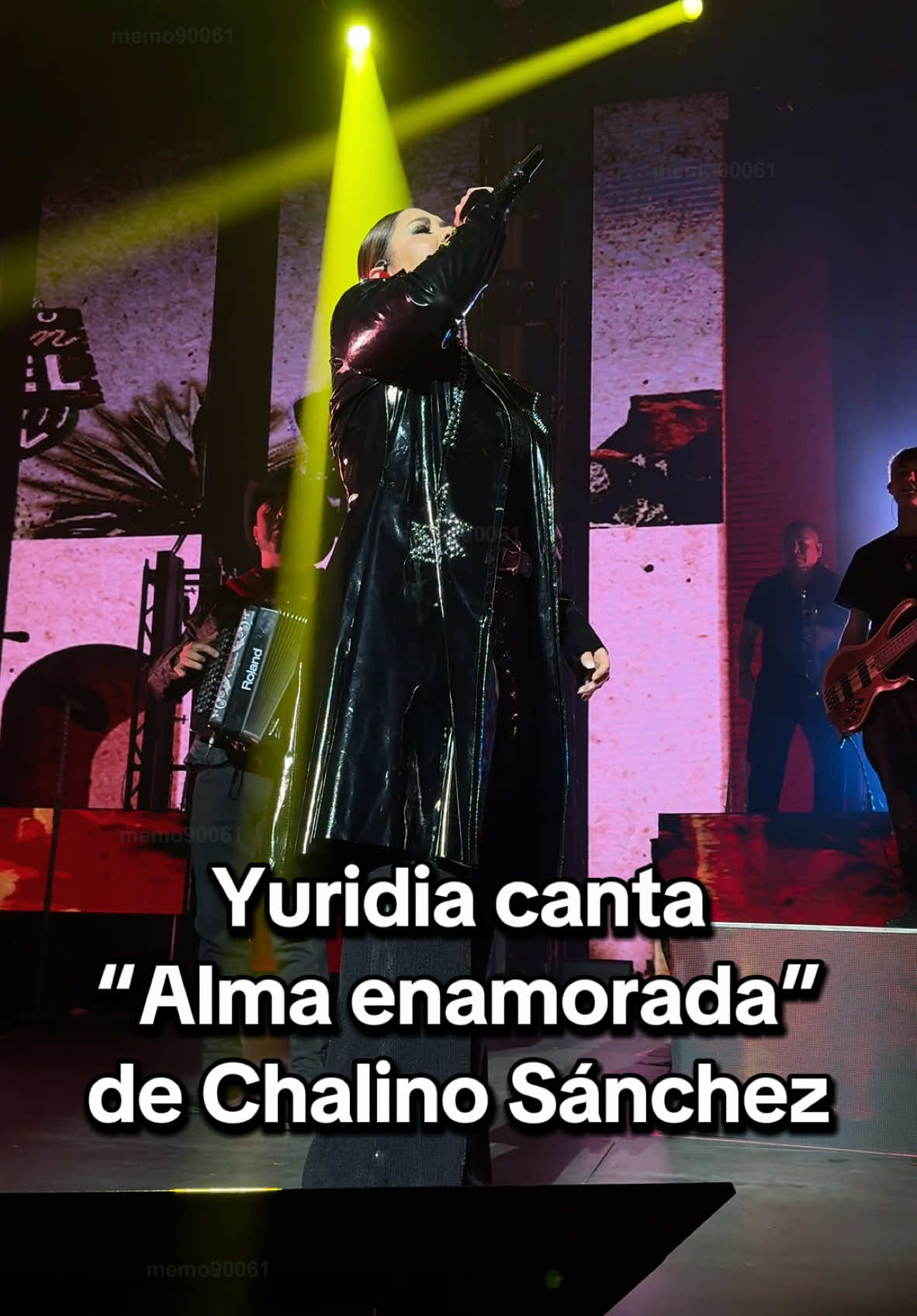 Yuridia canta “Alma enamorada” en vivo desde Las Vegas, Nevada para su gira “Sin Llorar US + Canada 2024/2025” en vivo desde el Palms Theater! #yuridia #matias #nosonhoras #malamente #paraqueseasfeliz #ahoraentendi #éllotienetodo #ensulugar #irremediable #comoyonadietehaamado #señora #yaesmuytarde #loquesonlascosas #cobarde #teequivocaste #angel #yateolvidé #tedejo #llevate #laduda #almaenamorada #enamoradayherida #siquieresvermellorar #decontrabando #malditaprimavera #besosycopas #asifue #juangabriel #sevaaterminar #nolobeses #sinllorar #sinopiensascambiar #conquesepegauncorazon #yquetalsinfunciona #mehacetantobien #mieternoamorsecreto #brujeria #amigosnoporfavor #felicitalo #losangelesazules #queagonia #angelaaguilar #parati #viral #fyp #lasvegas #PearlConcertTheater #concertlife #iphone16promax  