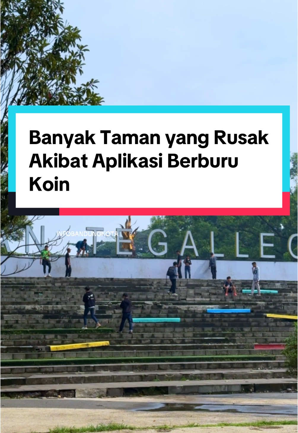 Gimana tanggapan kamu barudak ? Jadi gini barudak, pagi ini terlihat banyak para pencari Koin Jagat di Tegalega, Kota Bandung, Sabtu (11/1/2025) pagi. .. Petugas keamanan Tegalega menghimbau untuk para pengunjung dan pencari Koin agar tidak merusak fasilitas umum. Terlihat juga kondisi Tegalega yang rusak akibat para pencari koin. .. Yuk jaga dan rawat bersama fasilitas publik jangan MERUSAKNYA! .. #ibkmedia #bandung #ibk2025 #infobandungkota 