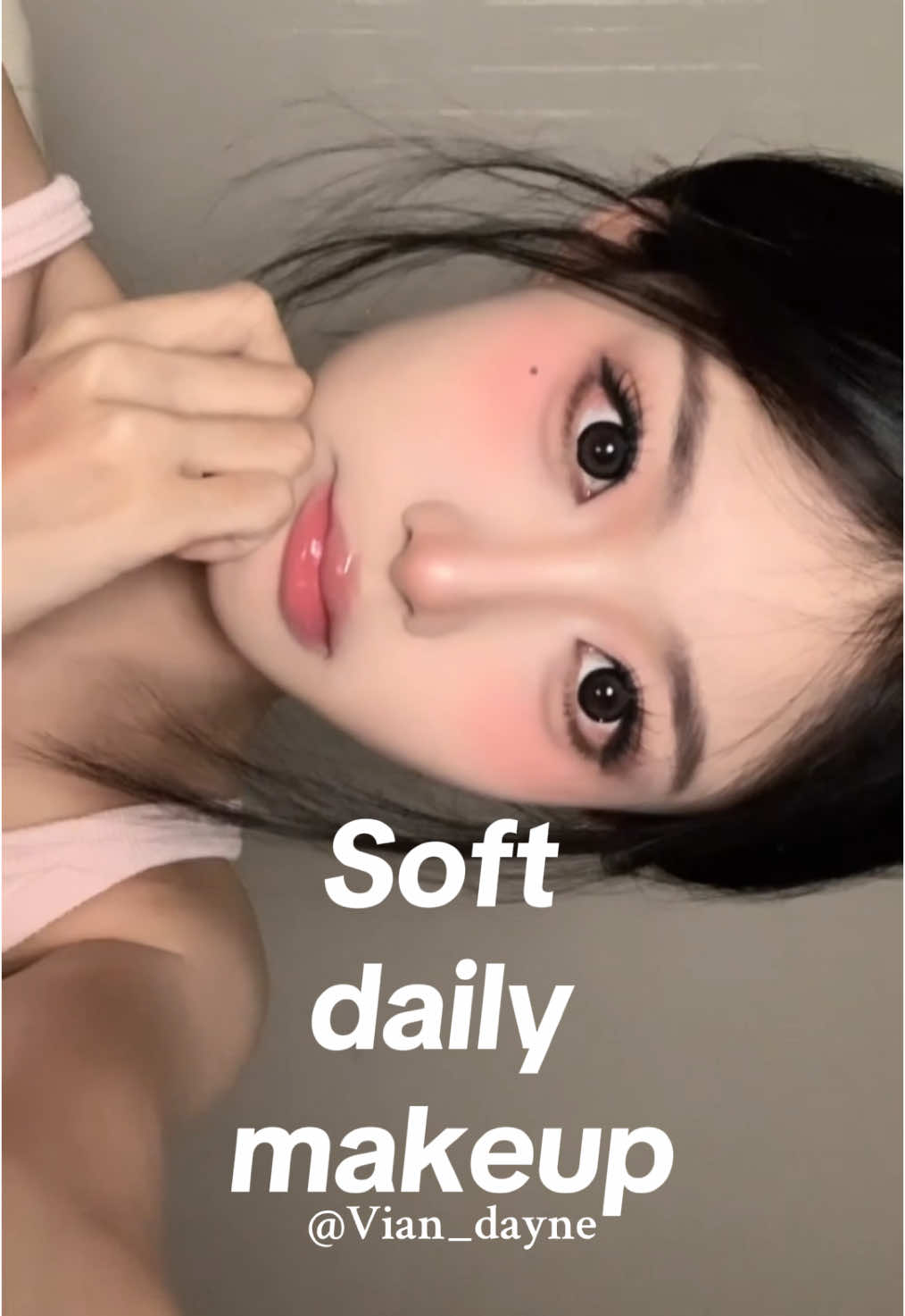 Soft daily makeup✨ #makeuptutorial #makeup #makeupdouyin #douyin抖音 #softmakeup #thuvienmakeup #goclamdep #foryoupage❤️❤️ 