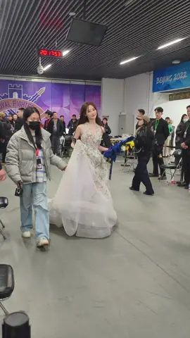 xinh đẹp 🥰 #demhoiweibo #chuctudan #zhuxudan #จู้ซวี่ตัน #bambizhu #tiktokviral #fpyシ #fashion #thoitrangnu 
